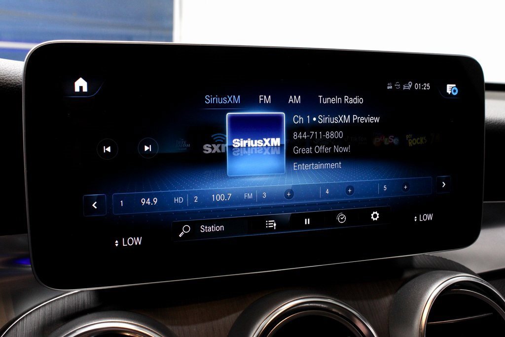 Used 2022 Mercedes-Benz GLC 300 4MATIC image 10