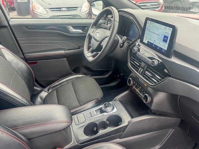 Certified 2024 Ford Escape ST-Line AWD/4WD image 30