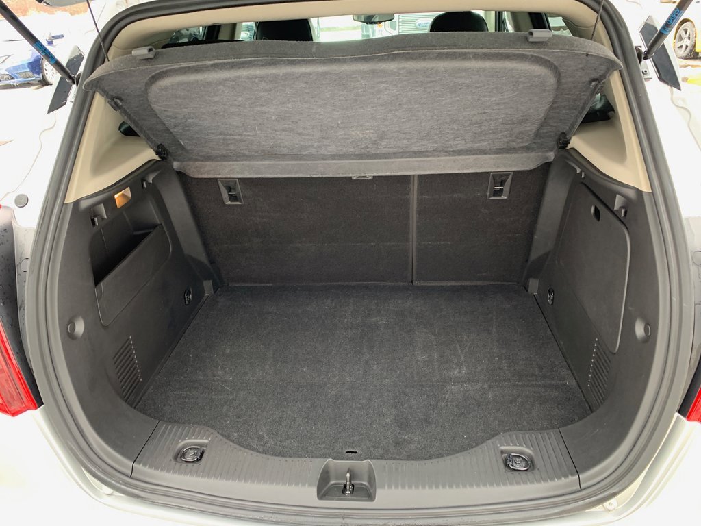 Used 2021 Buick Encore Preferred w/ Safety Package image 22