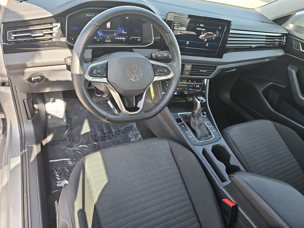Used 2025 Volkswagen Jetta S FWD image 15