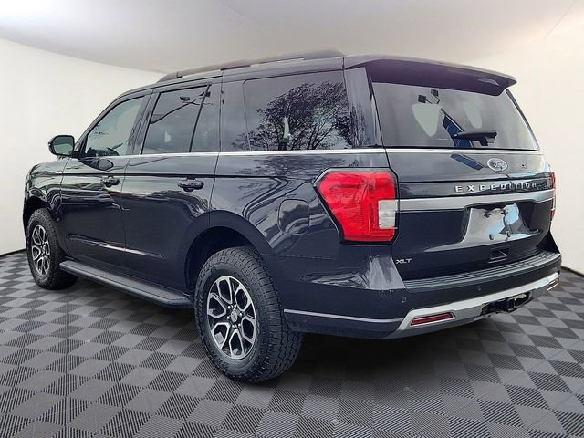 Certified 2024 Ford Expedition XLT image 5