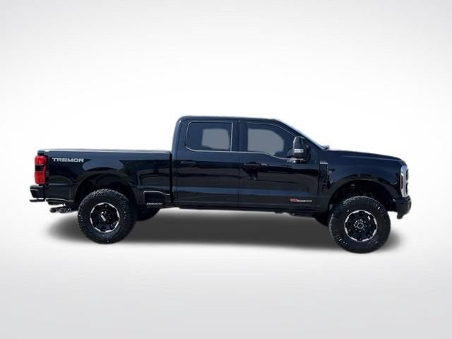 Certified 2026 Ford F350 Platinum w/ Tremor Off-Road Package AWD/4WD image 12