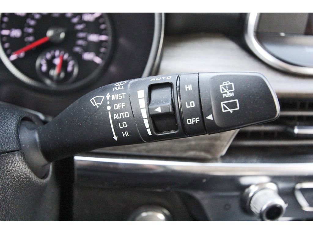 Used 2022 Kia Telluride SX w/ SX Prestige Package image 18