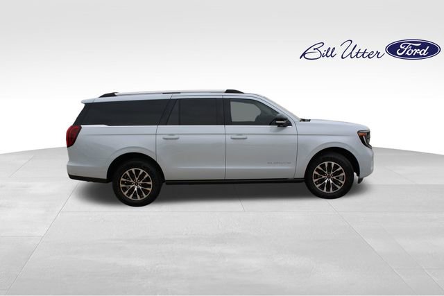 Certified 2025 Ford Expedition Max Platinum image 4