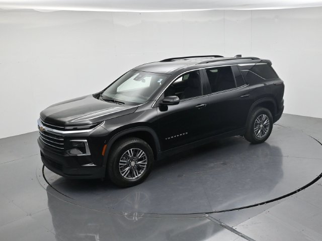 Used 2025 Chevrolet Traverse LT AWD/4WD image 48