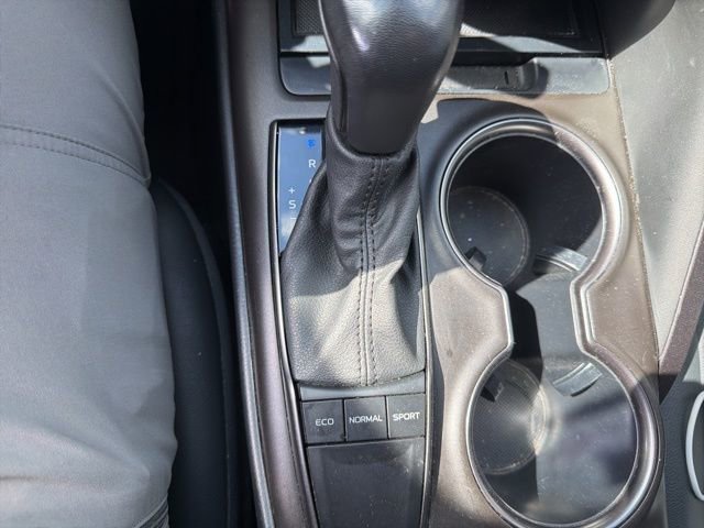 Used 2023 Toyota Camry SE w/ Convenience Package FWD image 13