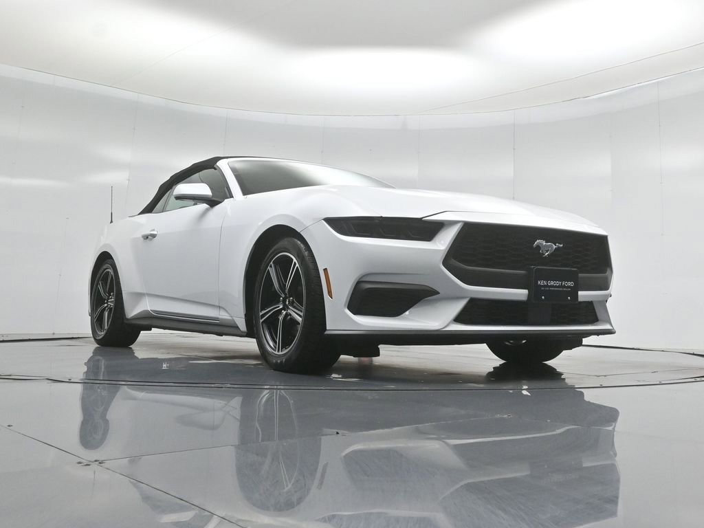 Certified 2025 Ford Mustang Premium RWD image 39