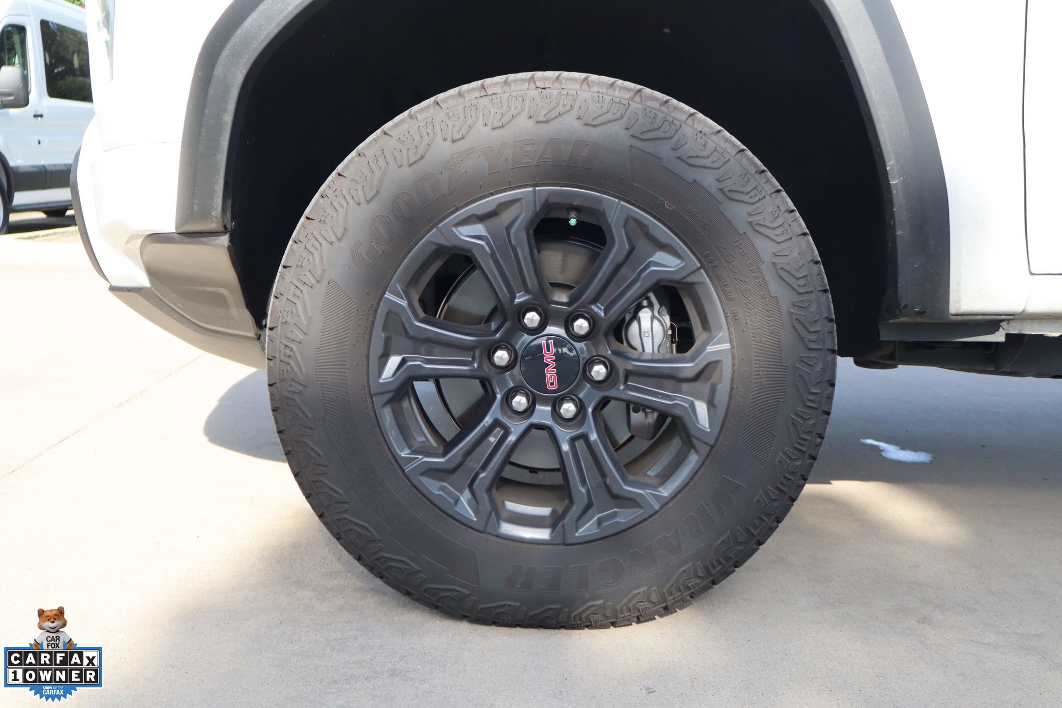 Used 2025 GMC Canyon Elevation w/ Convenience Package AWD/4WD image 10