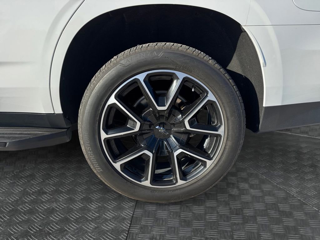 Used 2024 Chevrolet Tahoe RST w/ Luxury Package image 15