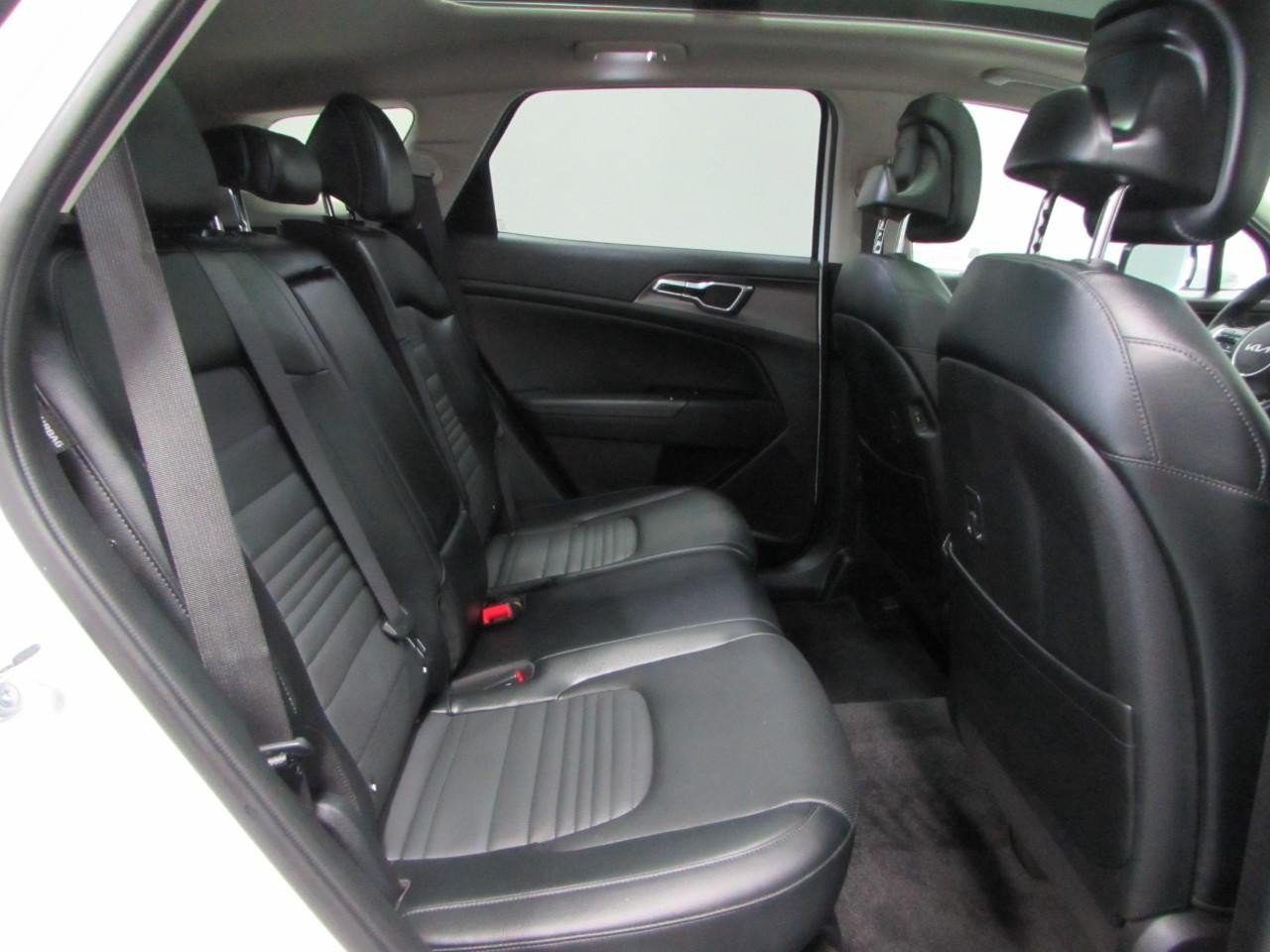Used 2024 Kia Sportage SX AWD/4WD image 19
