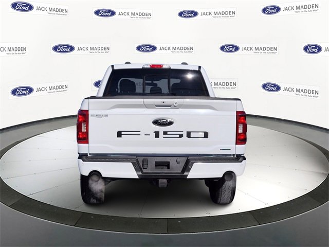 Certified 2022 Ford F150 XLT w/ Equipment Group 302A High image 4