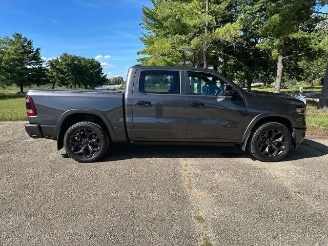 Used 2024 RAM 1500 Limited AWD/4WD image 9