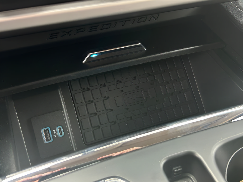 Certified 2024 Ford Expedition Max XLT AWD/4WD image 14