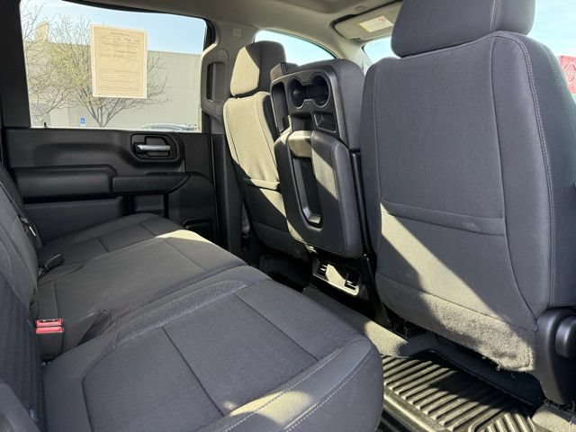 Used 2022 Chevrolet Silverado 3500 LT AWD/4WD image 15