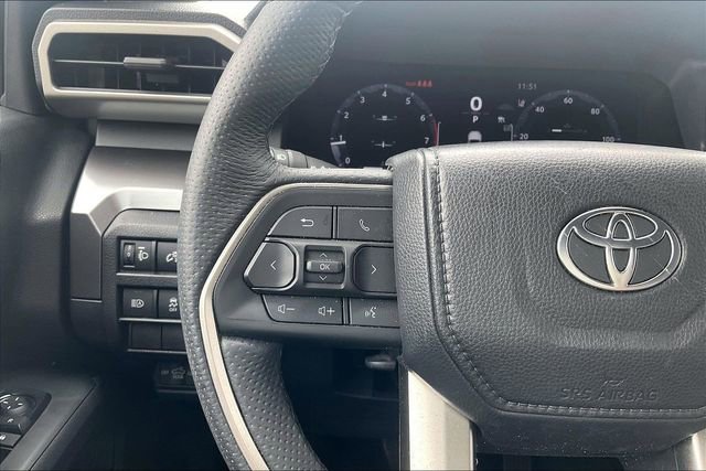 Used 2025 Toyota Tacoma TRD Off-Road AWD/4WD image 18