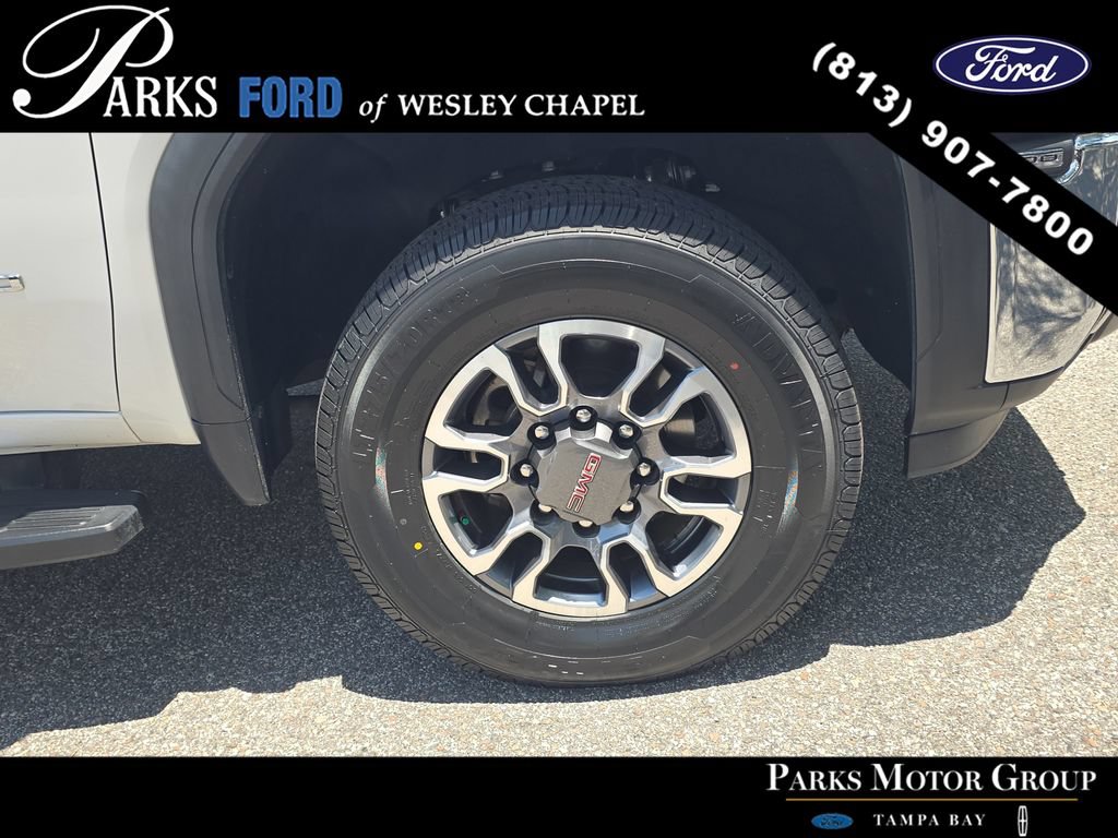 Used 2024 GMC Sierra 2500 SLT w/ SLT Premium Package AWD/4WD image 30