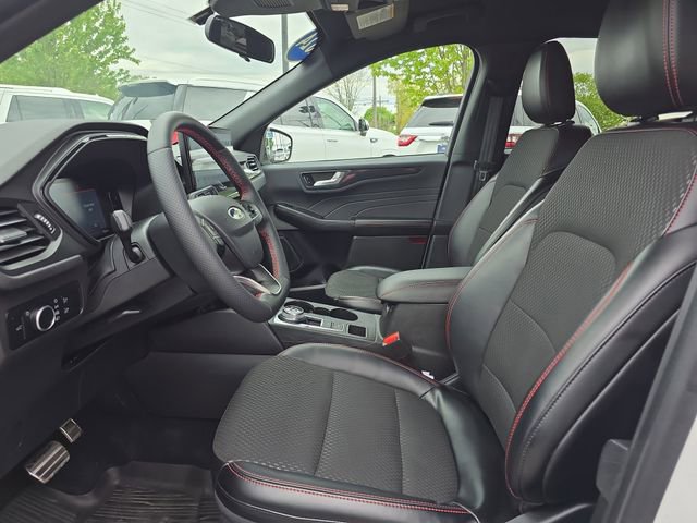 Certified 2024 Ford Escape ST-Line w/ Tech Pack #1 AWD/4WD image 18