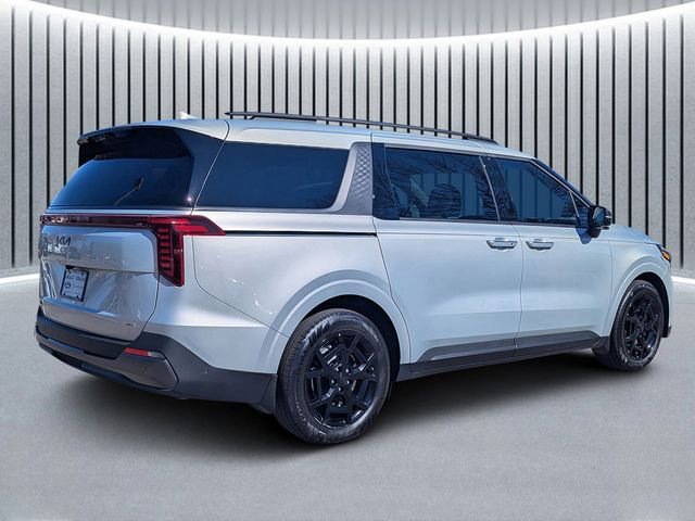 Used 2026 Kia Carnival SX Prestige image 4