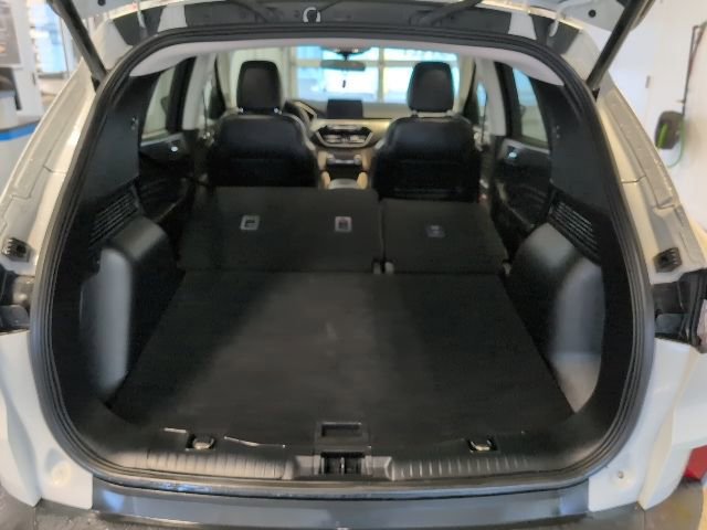 Certified 2021 Ford Escape SEL image 27