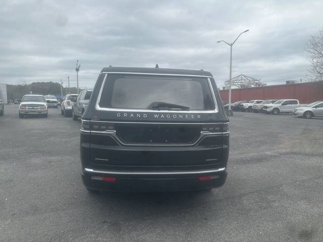 Used 2022 Jeep Grand Wagoneer Series III w/ Rear Seat Video Group 1 AWD/4WD image 4