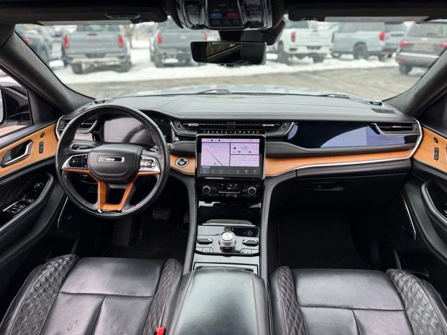 Used 2022 Jeep Grand Cherokee L Summit image 13