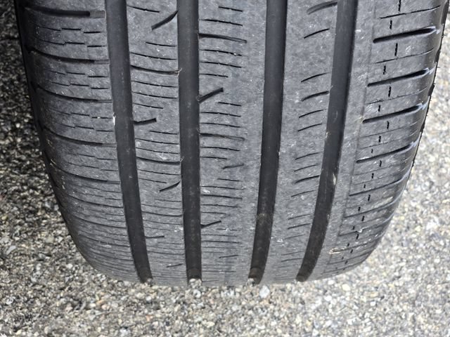 Certified 2022 Ford Edge Titanium AWD/4WD image 11