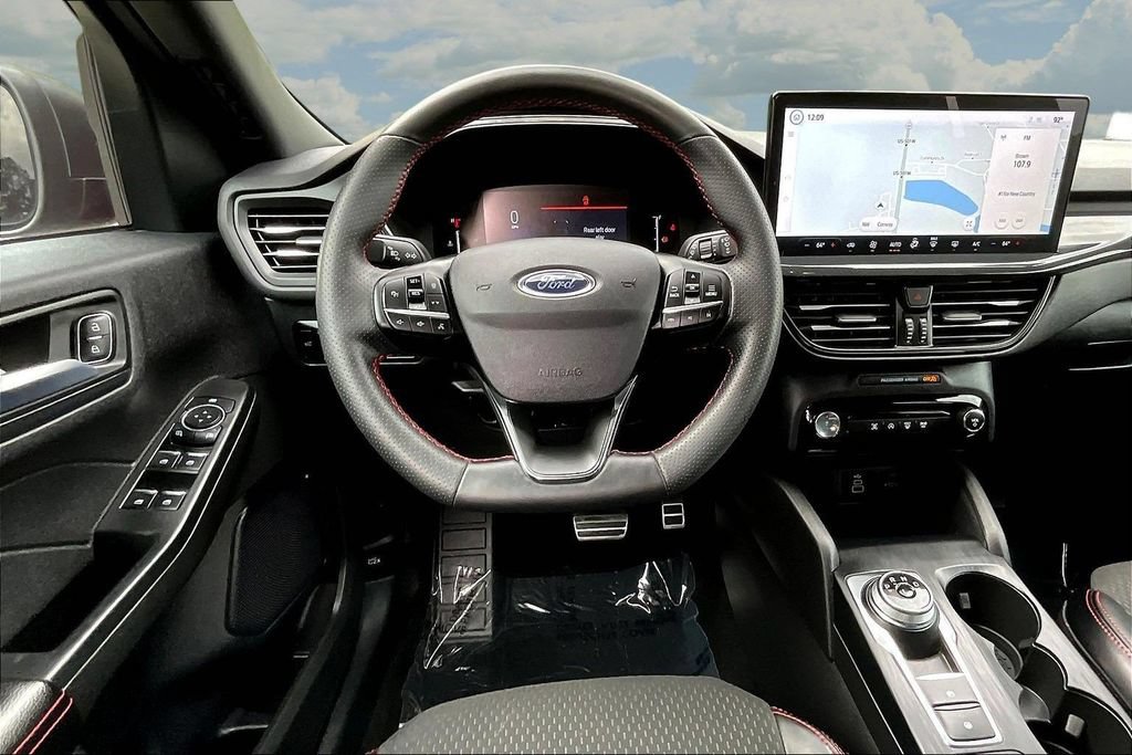 Certified 2024 Ford Escape ST-Line w/ Tech Pack #1 FWD image 10