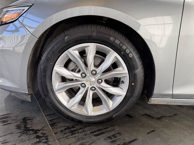 Used 2024 Chevrolet Malibu LT FWD image 10