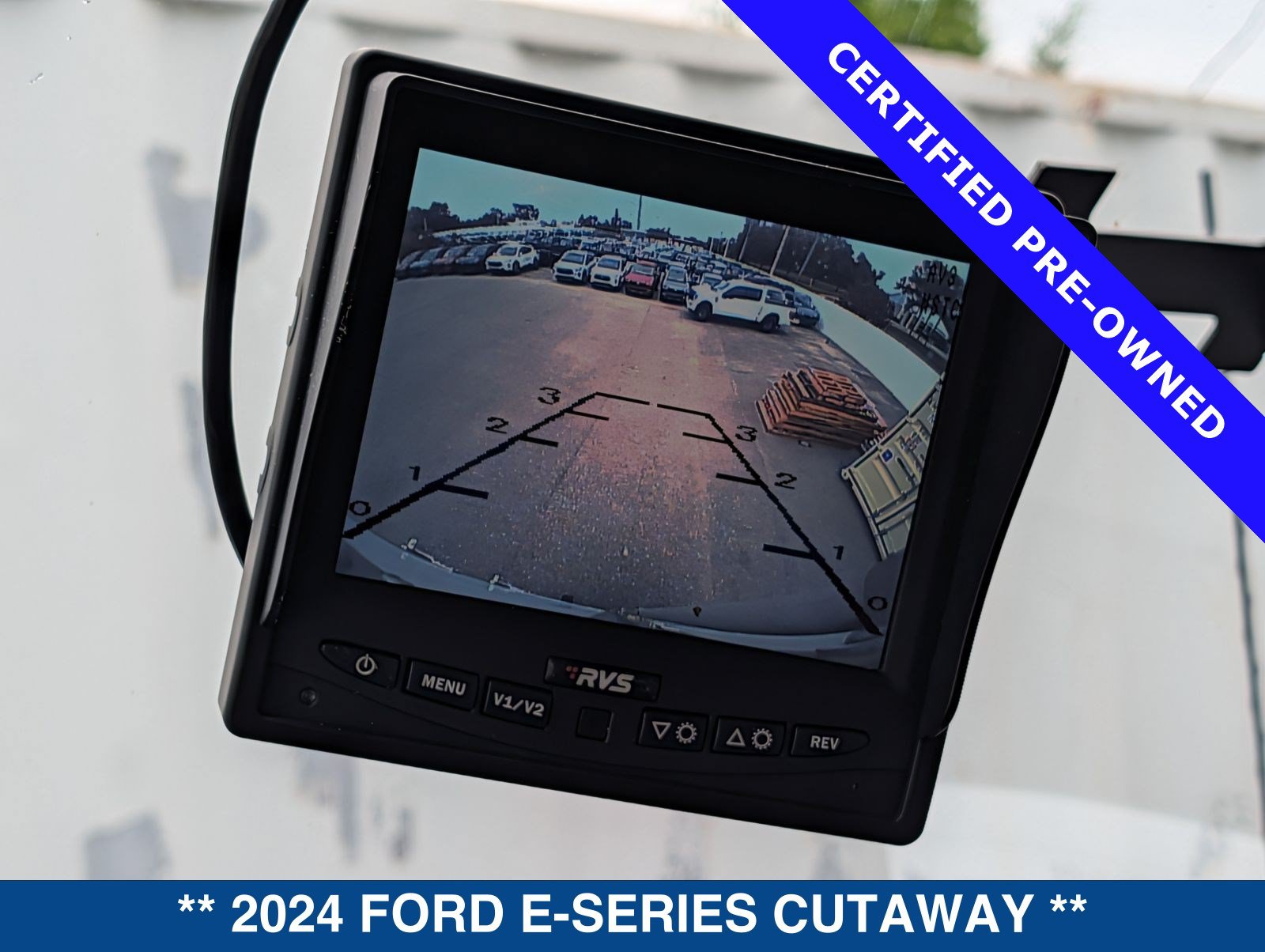 Certified 2024 Ford E-350 and Econoline 350 Super Duty w/ Power Windows & Locks Group RWD image 37