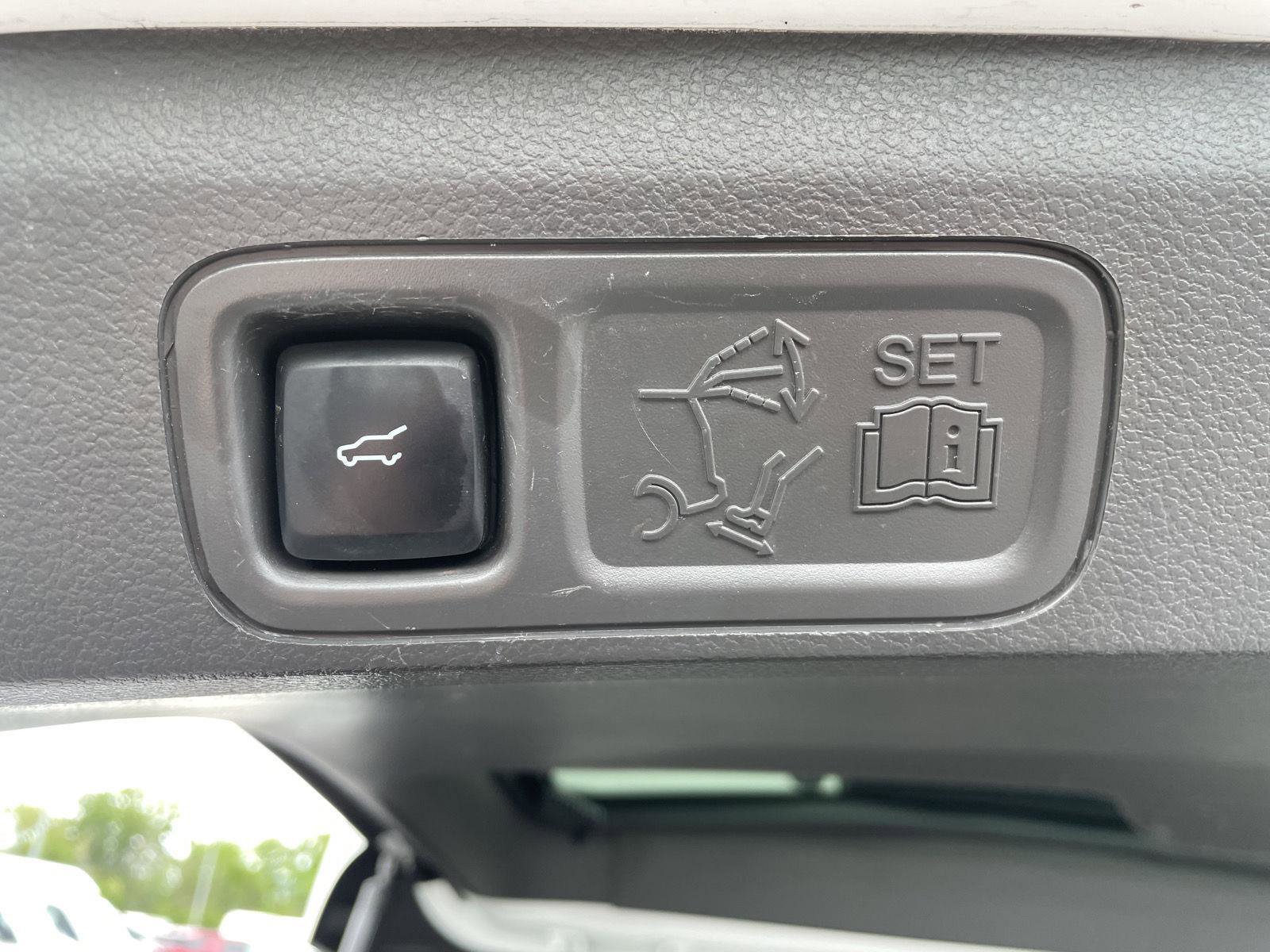 Certified 2020 Ford Expedition Limited AWD/4WD image 36