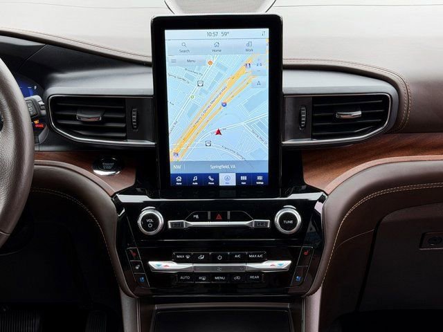 Certified 2024 Ford Explorer King Ranch w/ Technology Package image 5