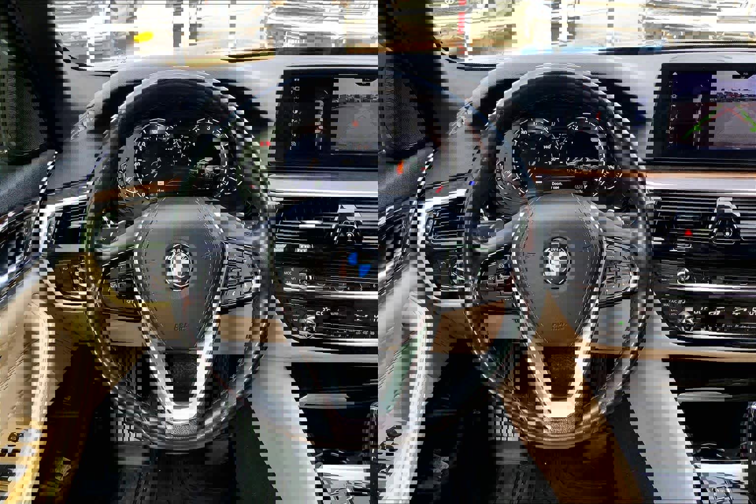 Used 2018 BMW 530i image 6