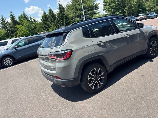 Used 2022 Jeep Compass Limited AWD/4WD image 23