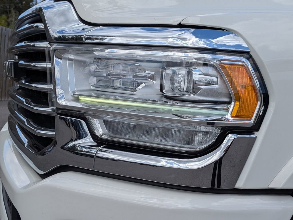 Used 2023 RAM 3500 Limited image 10