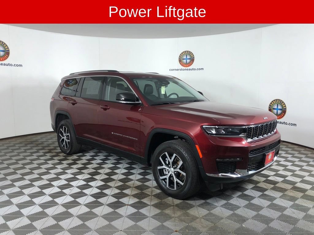 Used 2023 Jeep Grand Cherokee L Limited AWD/4WD image 16