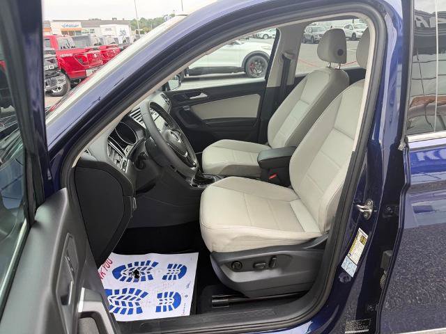 Used 2021 Volkswagen Tiguan SE FWD image 11
