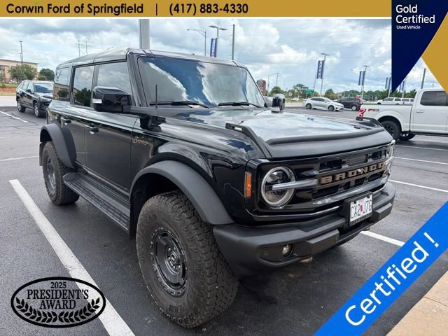 Certified 2025 Ford Bronco Outer Banks w/ Sasquatch Package AWD/4WD image 4
