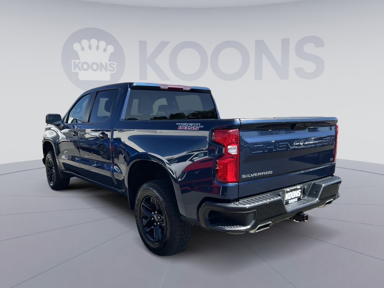 Used 2022 Chevrolet Silverado 1500 LT Trail Boss w/ Bed Protection Package AWD/4WD image 14