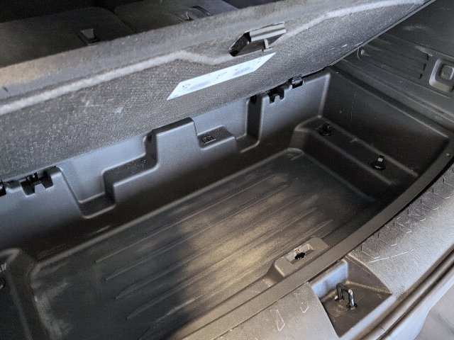 Certified 2023 Chevrolet Traverse LT AWD/4WD image 35