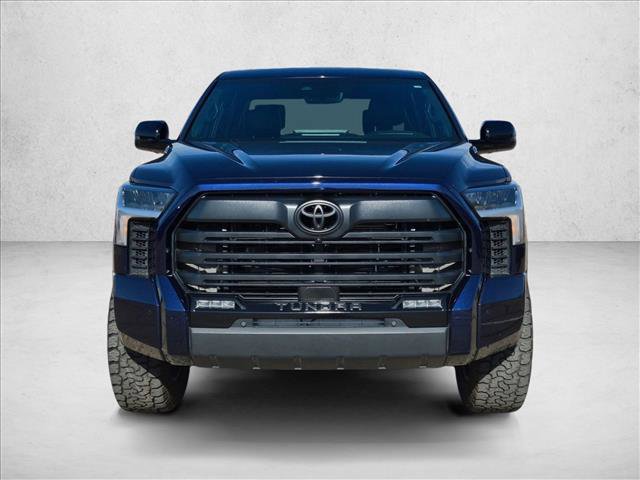 Used 2025 Toyota Tundra Limited AWD/4WD image 2