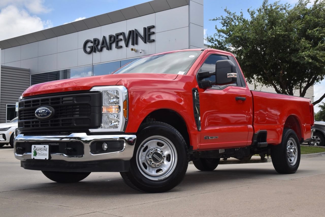 Certified 2025 Ford F350 XL w/ XL Chrome Package RWD image 2