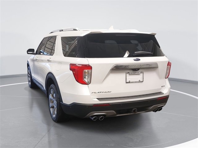 Certified 2020 Ford Explorer Platinum w/ Premium Technology Package image 3