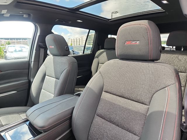 Used 2024 Chevrolet Traverse Z71 AWD/4WD image 22