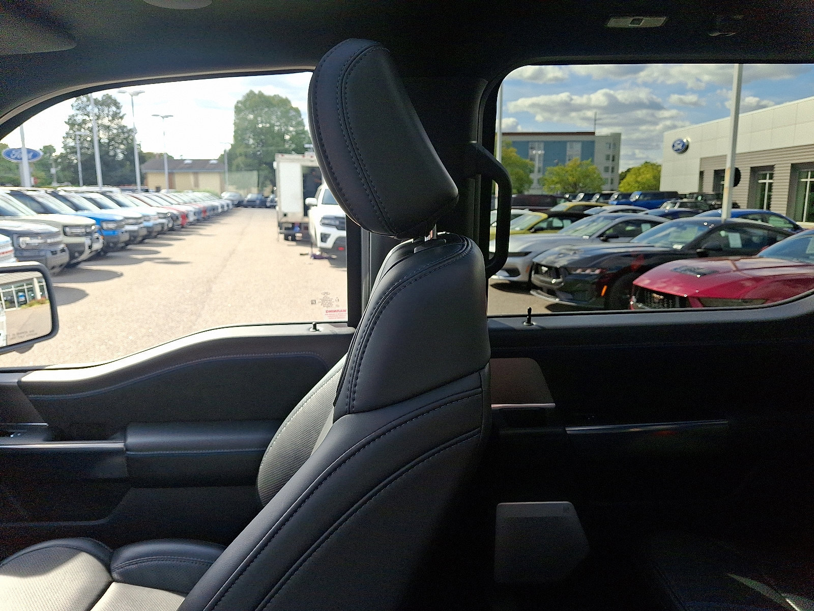 Certified 2025 Ford F150 Platinum w/ Equipment Group 702A High image 17