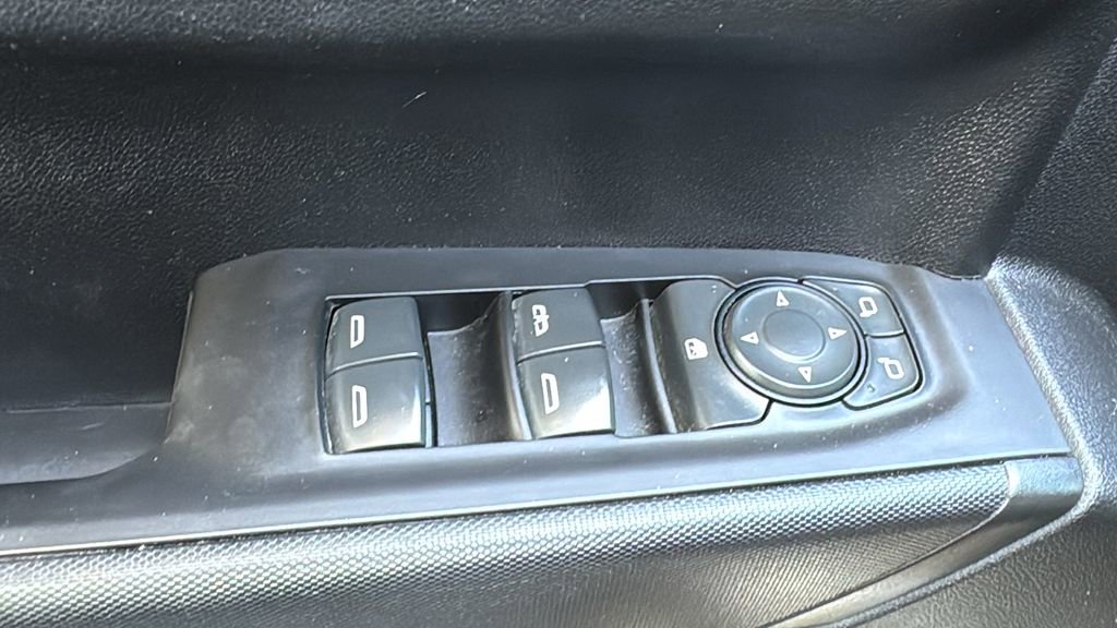 Used 2021 Chevrolet Silverado 1500 Custom RWD image 19
