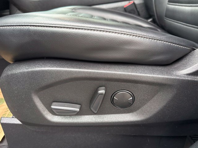 Certified 2024 Ford Edge SEL w/ Convenience Package AWD/4WD image 17