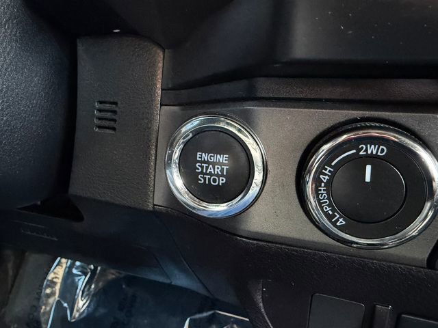 Used 2022 Toyota Tacoma TRD Off-Road w/ TRD Premium Off Road Package image 21