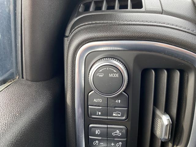 Used 2020 GMC Sierra 1500 SLT w/ SLT Premium Plus Package image 25