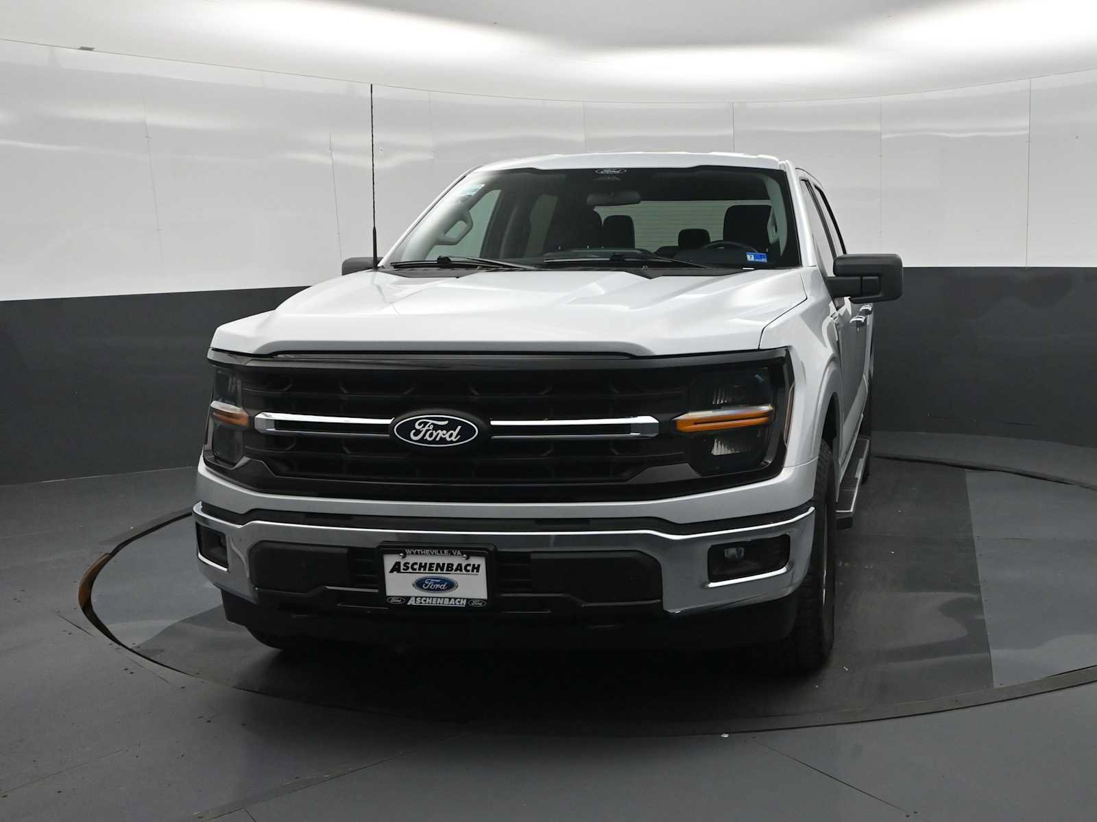 Certified 2025 Ford F150 XLT w/ Equipment Group 301A Standard AWD/4WD image 5