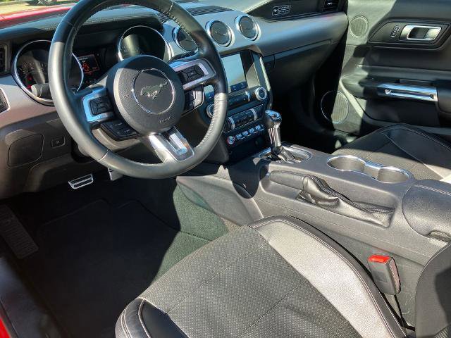 Certified 2020 Ford Mustang Premium RWD image 17